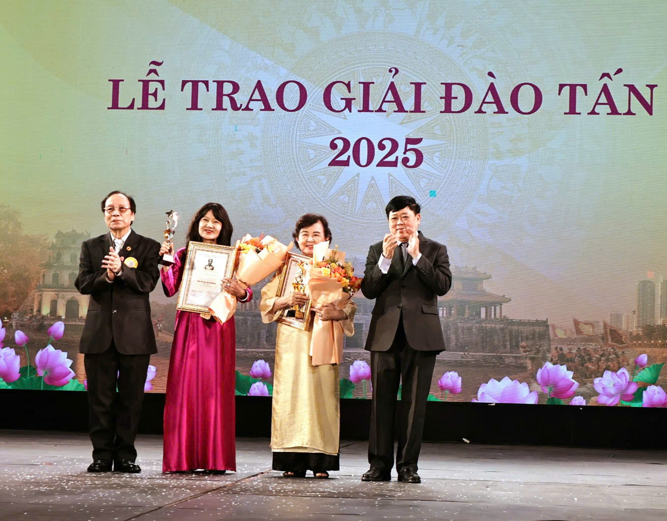 Tôn vinh 14 tập thể, cá nhân, vở diễn xuất sắc tại Giải thưởng Đào Tấn năm 2025 - 4