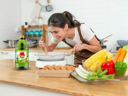 Thông tin doanh nghiệp - Với công thức kết hợp dầu ô-liu nguyên chất và dầu gạo lứt, loại dầu mới này giúp nâng tầm gian bếp