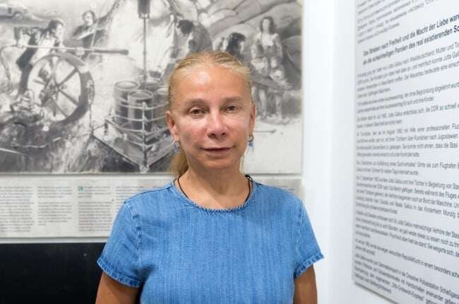 Mẹ 66 tuổi sinh con thứ 10 hoàn toàn tự nhiên, tiết lộ bí quyết giữ dáng, ăn uống khiến bác sĩ ngỡ ngàng - 2