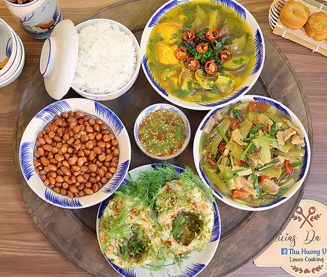 Hôm nay nấu gì: Cơm tối ấm áp ngày có gió mùa - 1