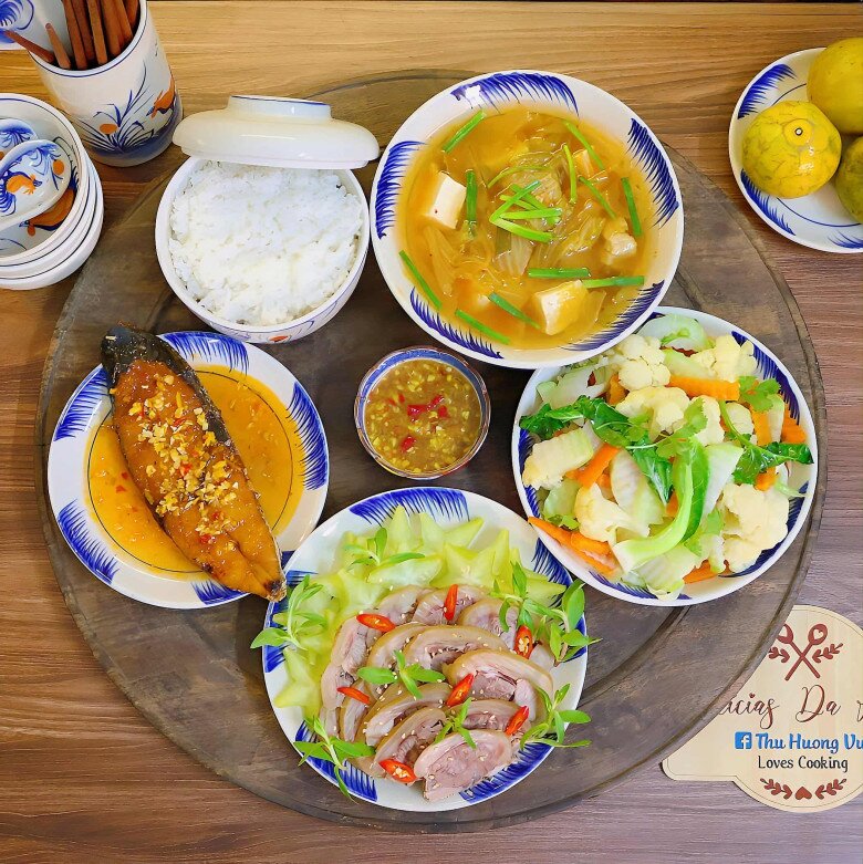 Hôm nay nấu gì: Bữa tối hấp dẫn không thể chối từ - 1