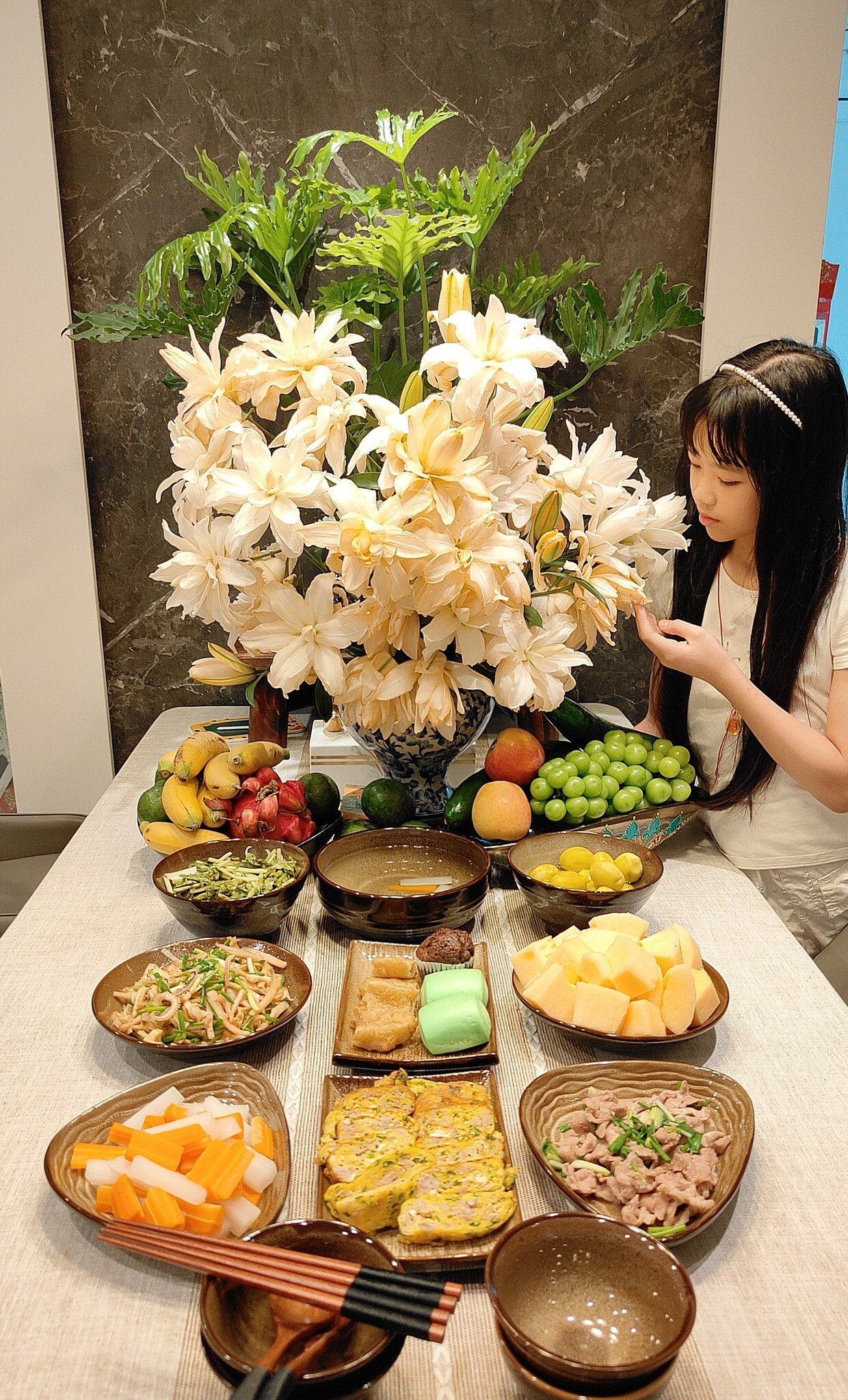 Mẹ đảm 3 con mê nấu ăn, thích cảm giác được chồng ôm eo hỏi “bã xã nay chiêu đãi món gì” - 3