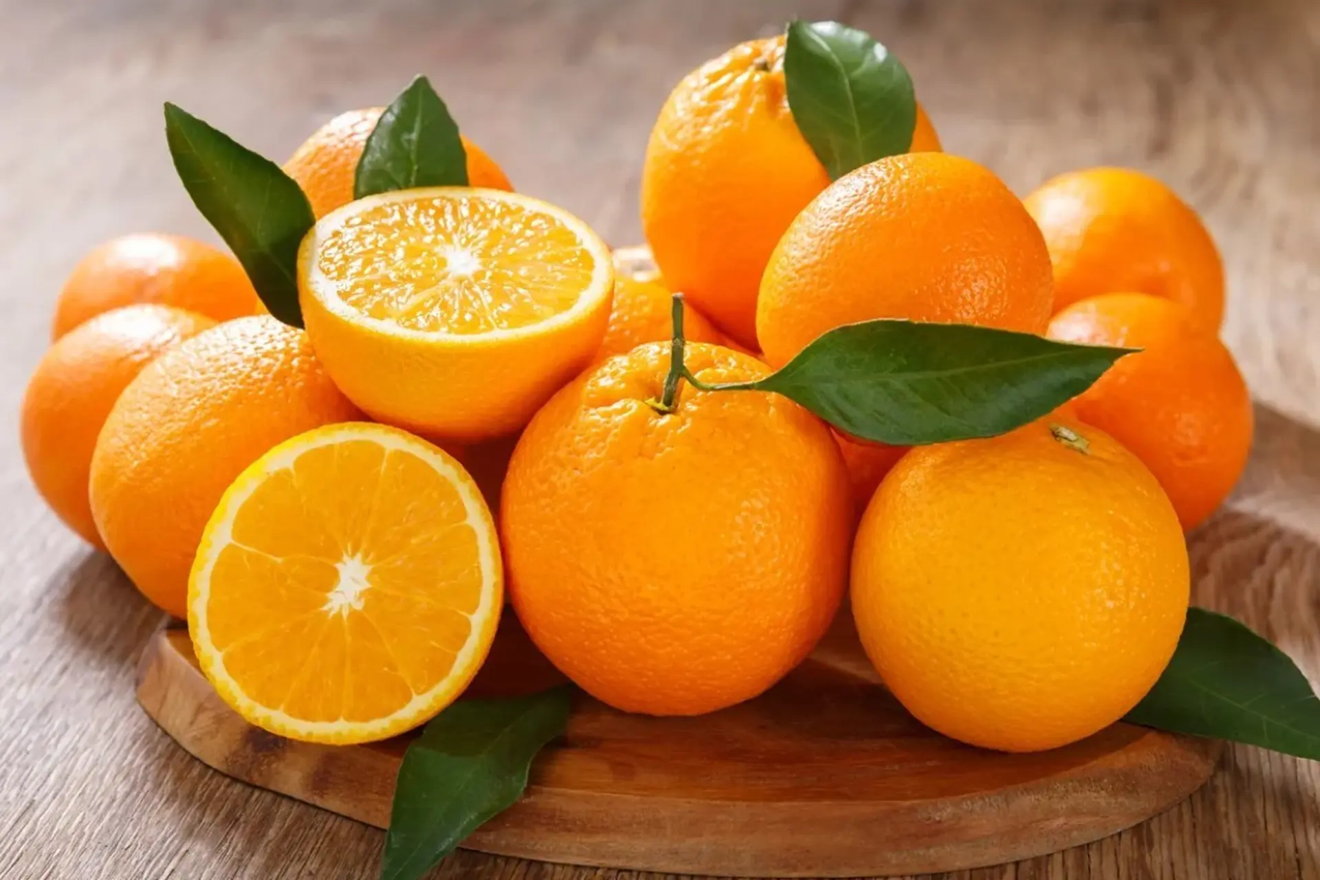 Mua cam, nhìn vào chỗ này, thấy càng to chứng tỏ càng ngọt, mua ngay kiểu hết - 1