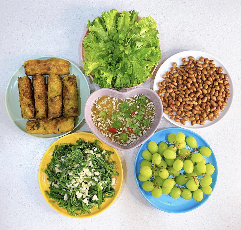 Nữ giảng viên mê nấu ăn, chồng con chính là động lực vào bếp, ông xã suốt ngày khen &#34;ăn cơm vợ là nhất rồi!&#34; - 11