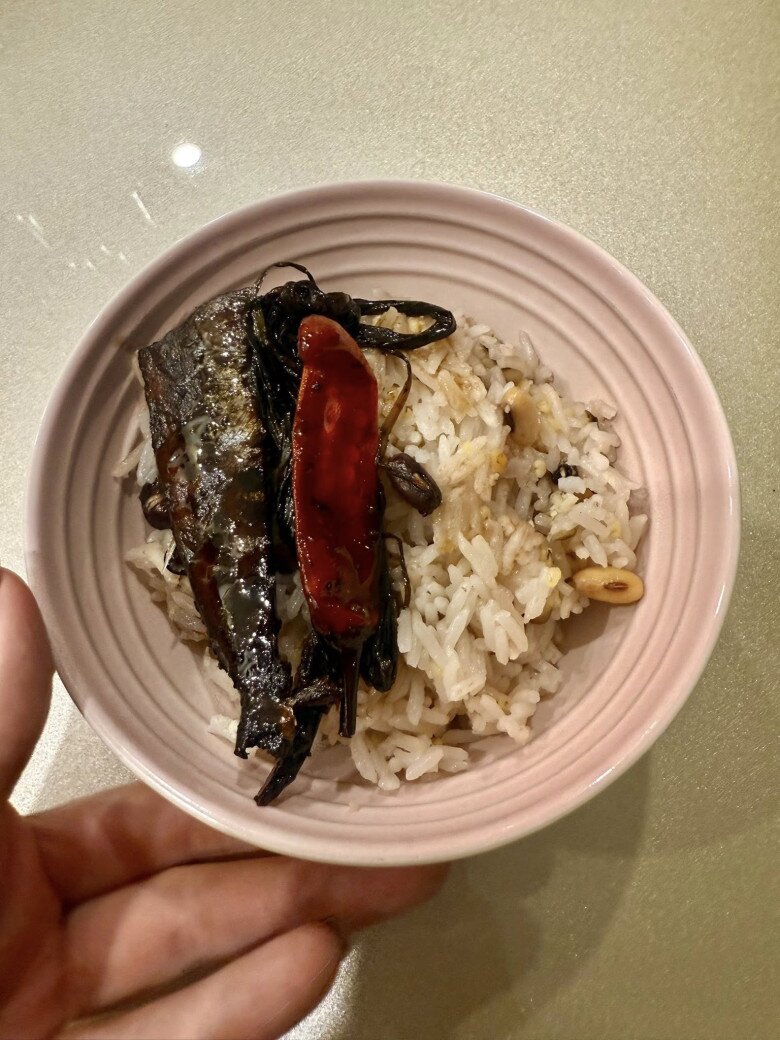 BTV Diệp Chi ăn cơm độn với một thứ làm hàng nghìn người dân Nghệ An nhấn &#34;like&#34; rần rần - 4