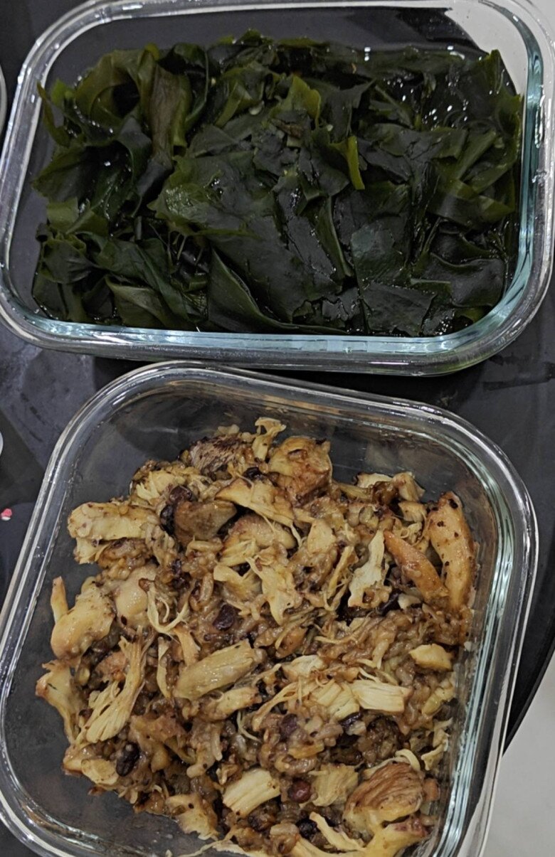 Chồng H&#39;Hen Niê kho cá có &#34;mùi tanh khó cưỡng&#34; và nhợt nhạt nhưng vợ chê cực khéo - 11