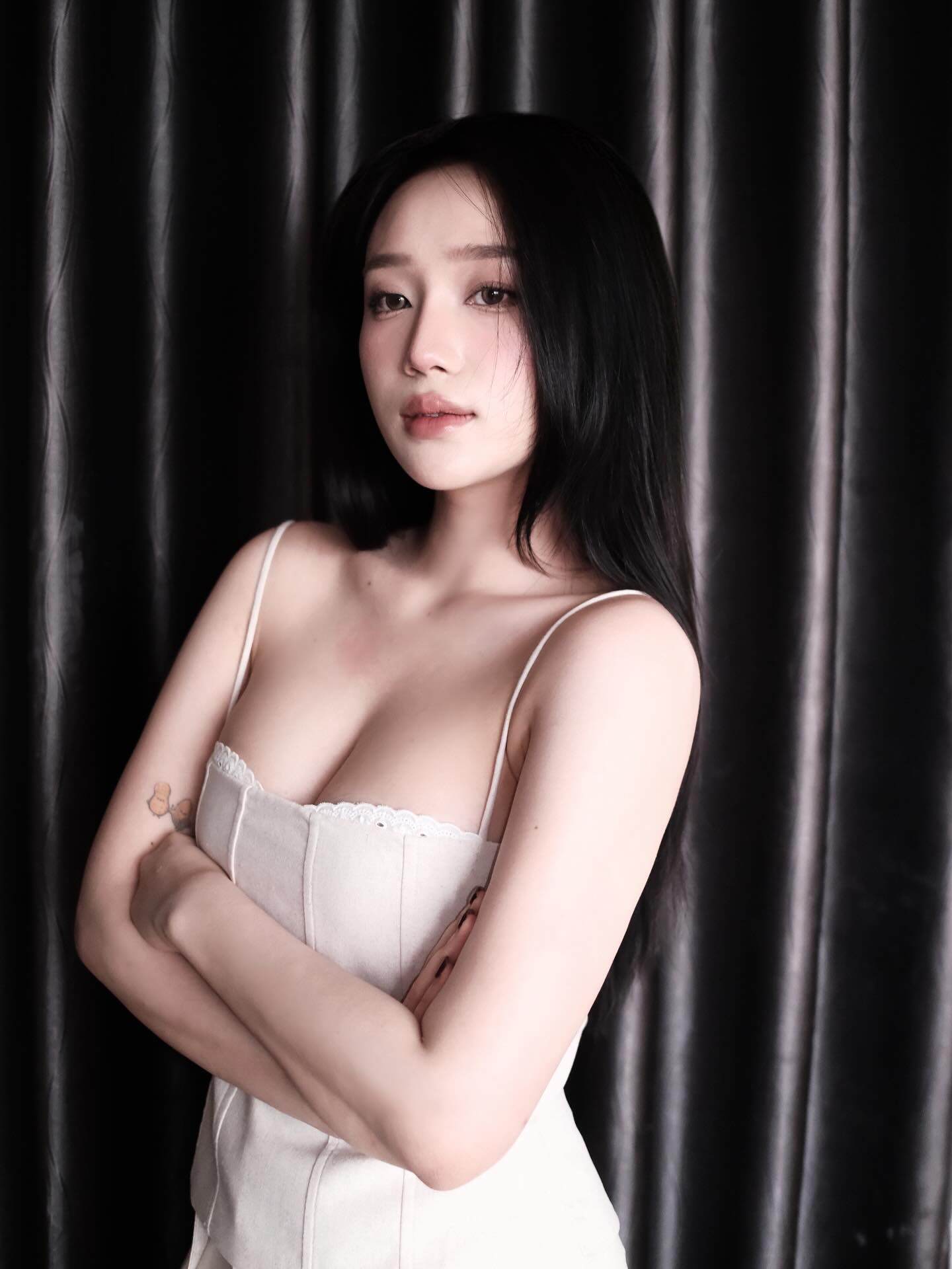 5 hot girl đình đám sinh con năm 19 tuổi: Người hôn nhân viên mãn, người đổ vỡ, ai cũng đẹp ngỡ ngàng sau sinh - 14