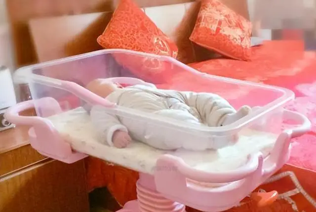 Đang mừng rơn vì được làm cha, chàng nhân viên IT 33 tuổi phát hiện bị vợ bầu &#34;cắm sừng&#34;, danh tính bố đứa bé khiến anh sốc nặng - 3