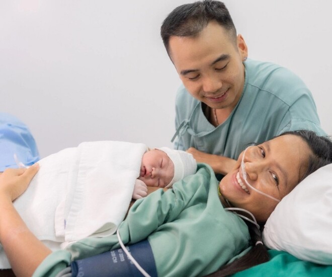 H’Hen Niê lấy lại dáng nhờ cho con bú, vòng 2 chạm mốc 70cm, phải từ chối làm điều này dù thời son rỗi rất mê - 1