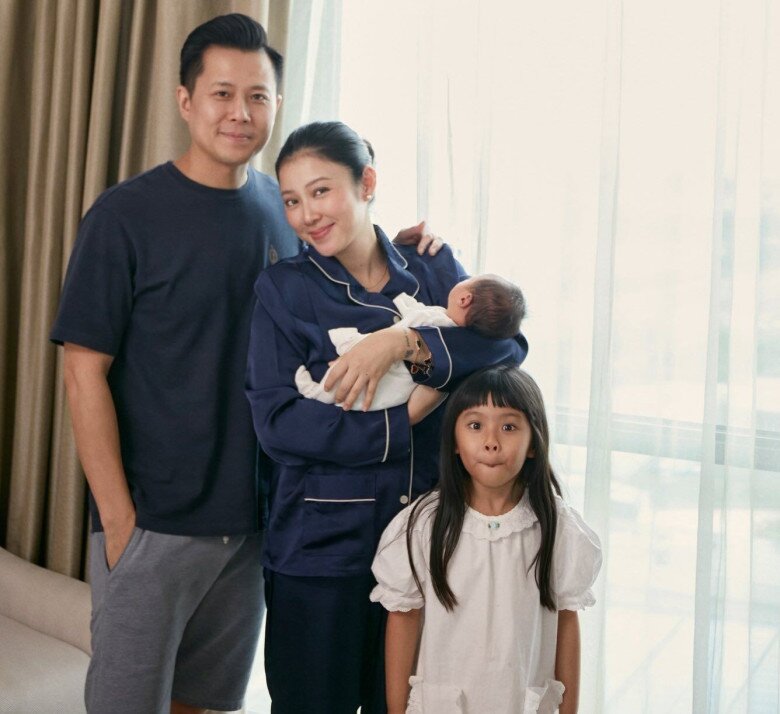 Dàn mẹ bỉm nổi tiếng Vbiz và nỗi lo sữa mẹ sau sinh: Người nhập viện cấp cứu, người đau điếng vì vòng 1 căng cứng - 7