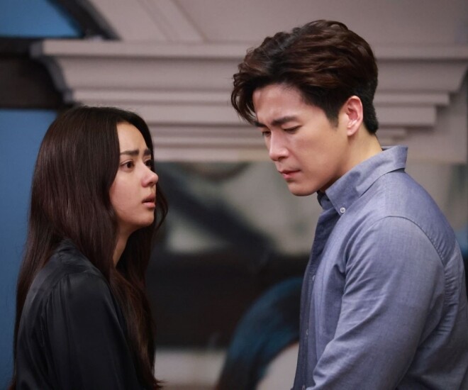 Biết chúng tôi sắp ly hôn, bố chồng hẹn con dâu đi ăn riêng rồi đưa một thứ khiến tôi hoảng hốt - 1