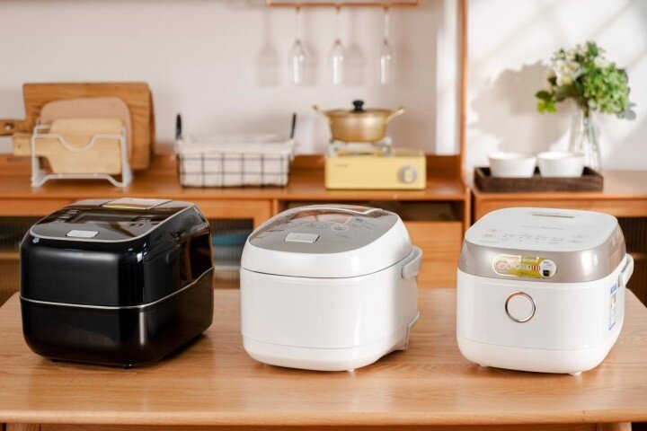 Có cần mua nồi cơm điện đắt tiền không? Nồi 500.000 đồng và 5 triệu khác nhau thế nào? Nhân viên bán hàng tiết lộ sự thật - 1