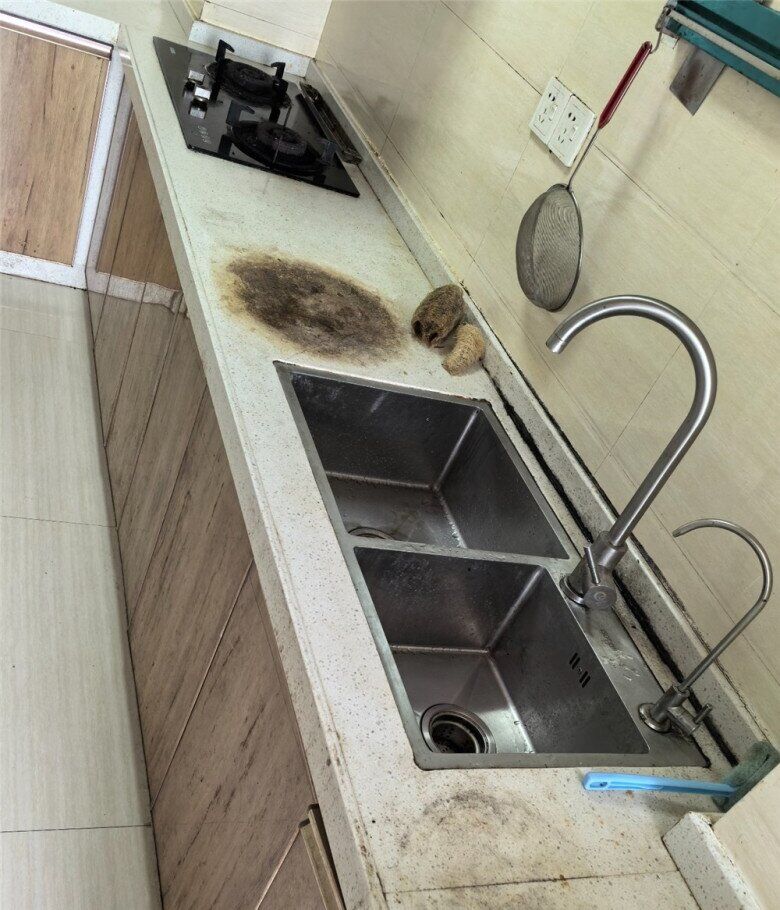 Mặt bàn bếp bằng đá đã xưa lắm rồi, thiết kế thay thế này vượt trội hơn nhiều - 2