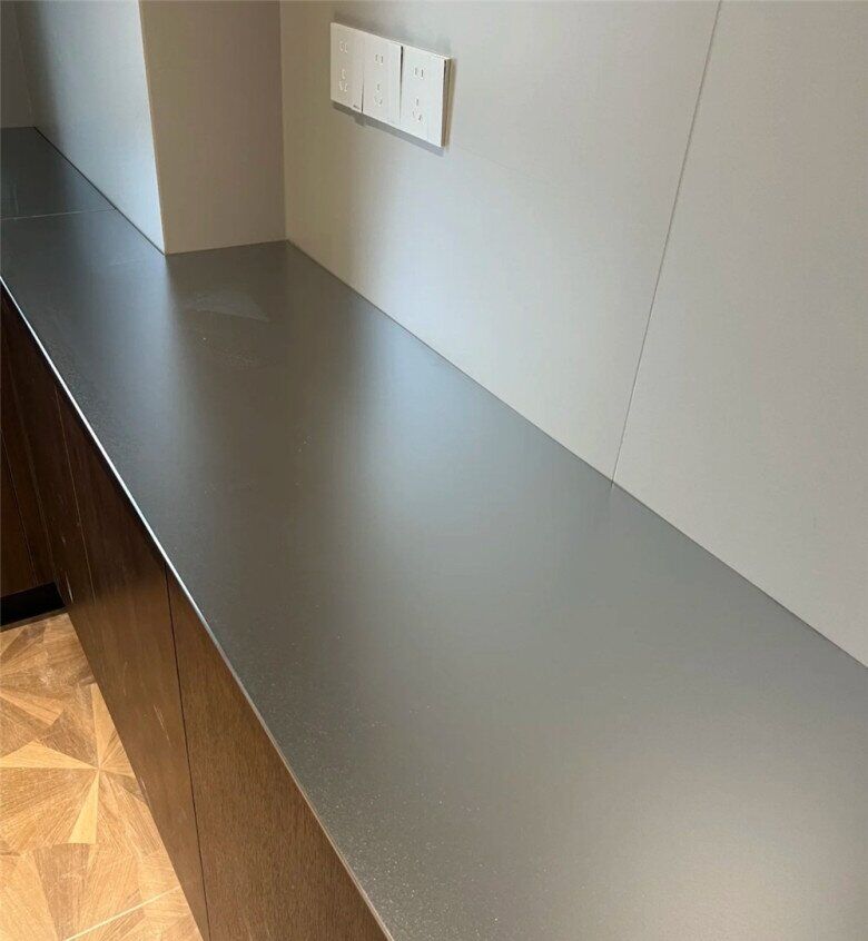 Mặt bàn bếp bằng đá đã xưa lắm rồi, thiết kế thay thế này vượt trội hơn nhiều - 4