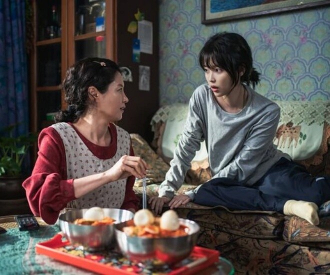 Mẹ nuôi nuôi tôi ăn học và cho 1 tỷ mua nhà, tôi muốn cắt đứt với bà khi bố ruột tìm đến - 1