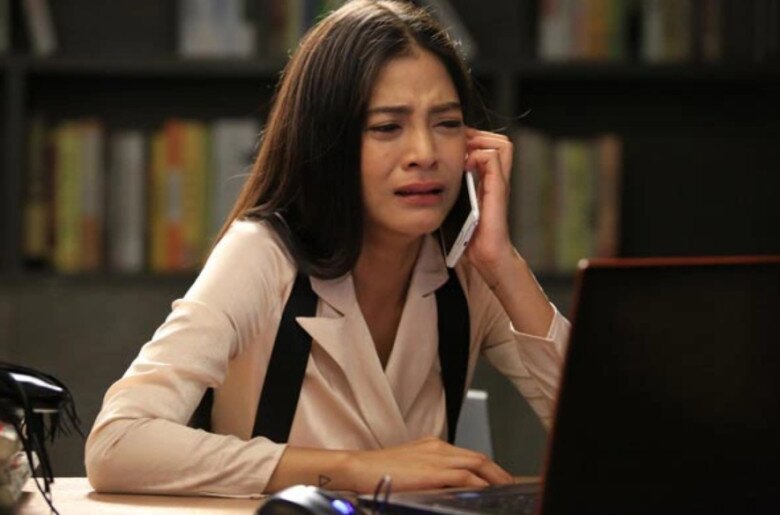 Sinh con cho chồng mới, thấy món quà chồng cũ tặng khi đến thăm, tôi xin anh nối lại tình xưa - 2