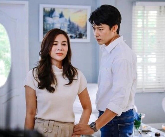 Tình cờ gặp chồng cũ trên đường về quê, thấy diện mạo khác lạ của anh tôi liền xin tái hôn - 1
