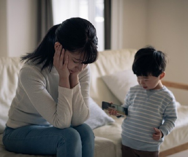 Chuyên gia tâm lý: Gieo lời than phiền, gặt nỗi sợ hãi, cảm xúc của bố mẹ cản trở cuộc đời con - 1