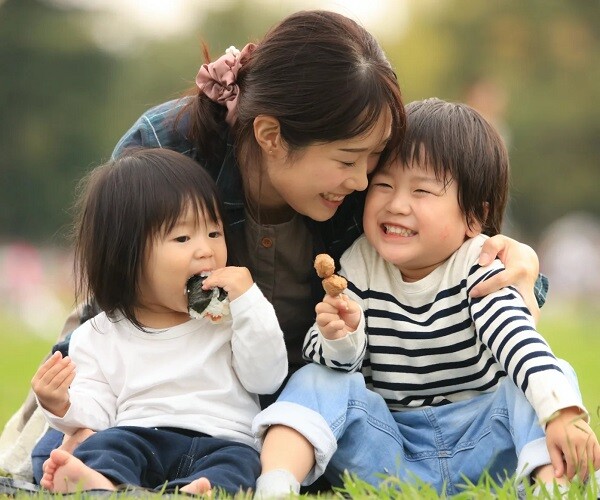 Bố mẹ giỏi, con có chắc sẽ giỏi? Chuyên gia tiết lộ yếu tố quyết định thật sự - 1