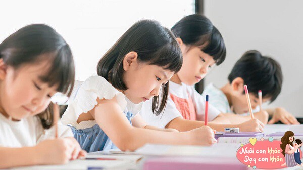 Không phải IQ cao, nhờ "sao chép" 5 thói quen tư duy này mà trẻ học đâu nhớ đó - 6