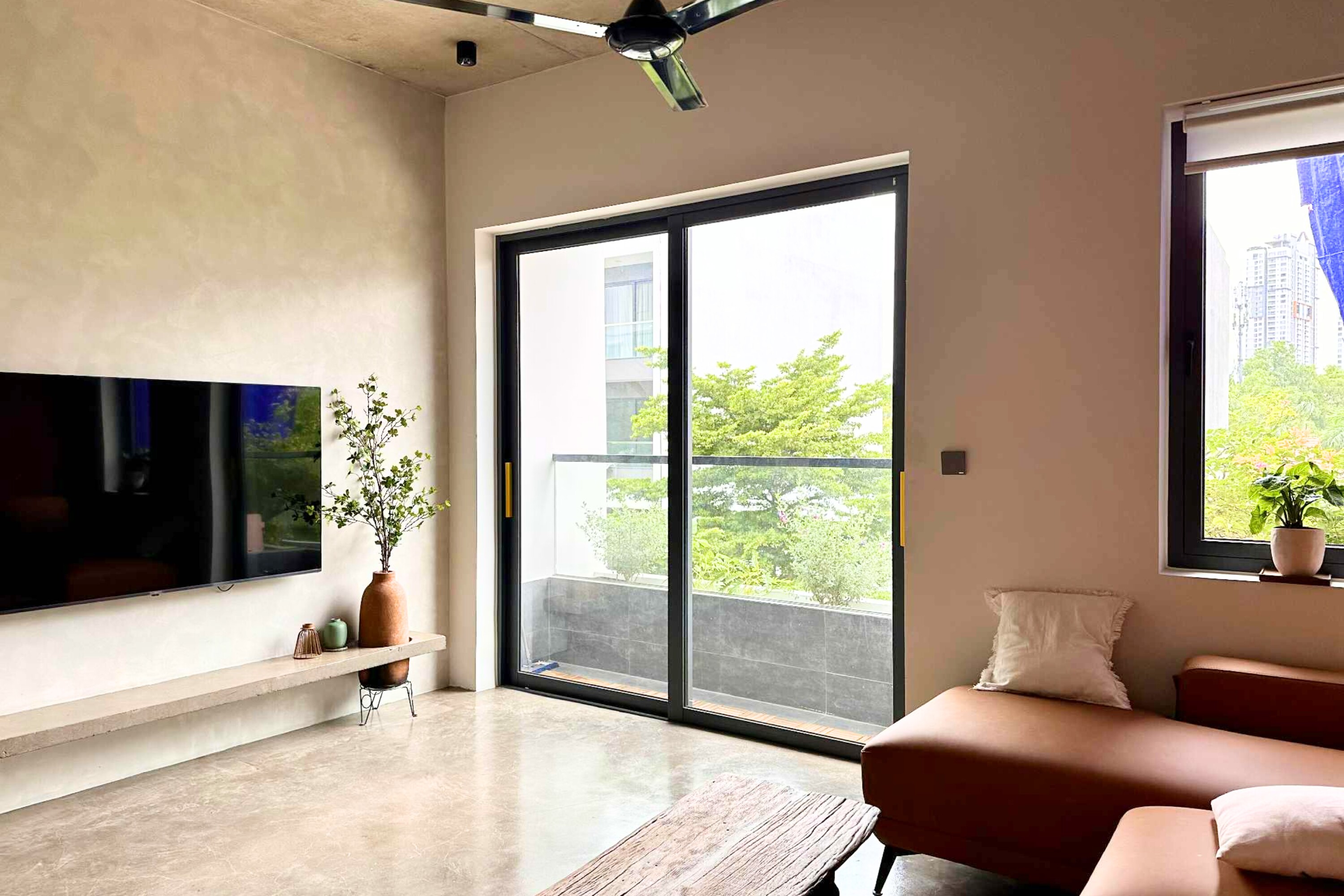 10 năm rời Bắc vào Nam lập nghiệp, cặp vợ chồng 8X xây căn nhà 4 tầng, kết hợp phong cách hiện đại truyền thống cực đẹp - 6