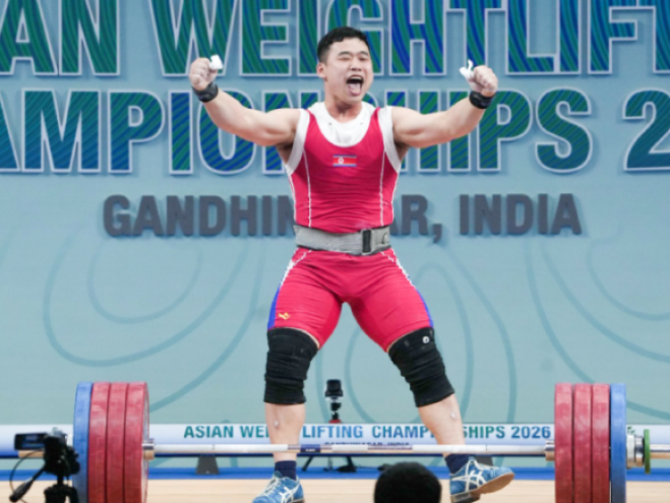 Lực sĩ cử tạ phá 3 kỷ lục thế giới ở ASIAD, định nghĩa lại giới hạn sức mạnh con người