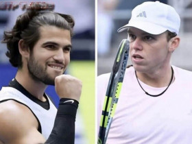 Trực tiếp tennis Alcaraz - Michelsen: 