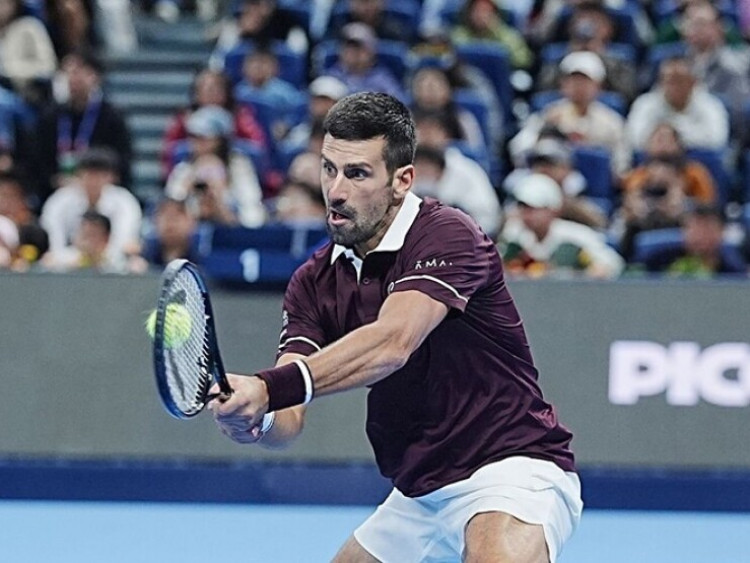 Thể thao - Video tennis Yunchaokete Bu - Djokovic: Ngược dòng bản lĩnh (China Open)