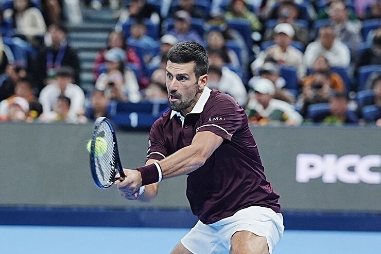 Video tennis Yunchaokete Bu - Djokovic: Ngược dòng ngoạn mục (China Open) - 1