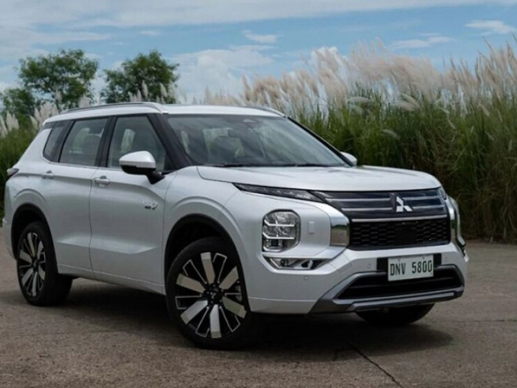 Giao thông - Mitsubishi Outlander bản PHEV có mặt tại thị trường Đông Nam Á, sớm về Việt Nam