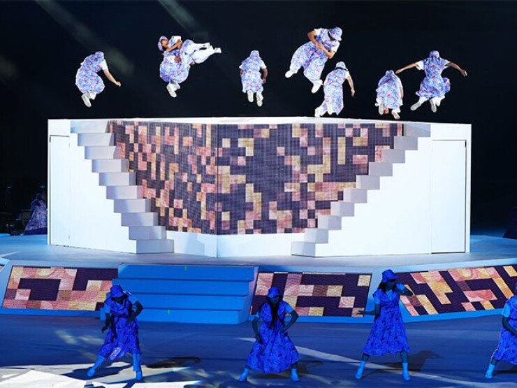 Trực tiếp bế mạc ASIAD 20: Lễ diễu hành đa màu sắc