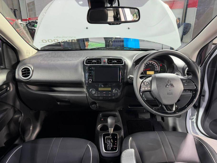Mitsubishi Attrage bản nâng cấp lộ diện và có mức tiêu thụ nhiên liệu đáng kể - 4