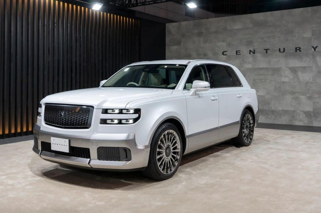 Toyota Century sẽ được bán toàn cầu và định vụ phân khúc siêu sang - 1