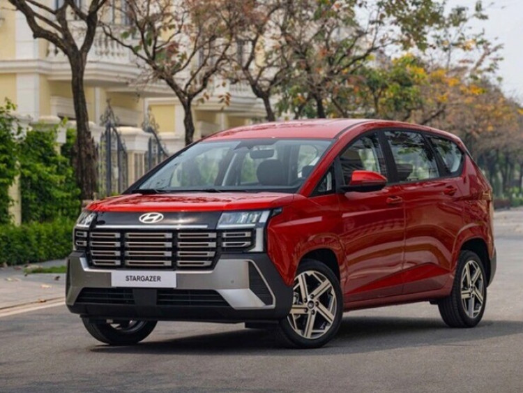 Giao thông - Hyundai Stargazer 7 chỗ: Khi sử dụng đủ ba hàng ghế, những bất tiện nào xuất hiện?