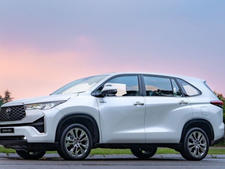 Sức hút ngày càng lớn của xe hybrid Toyota tại Việt Nam