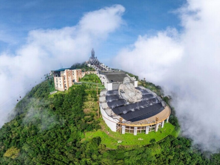 Thông tin doanh nghiệp - Vé cáp treo núi Bà Đen mua 1 tặng 1, du khách thoả thích chill trong mùa săn mây đẹp nhất năm