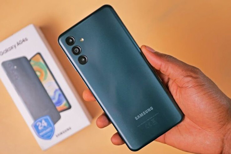 Đã đến lúc người dùng tránh mua hai mẫu điện thoại Galaxy giá rẻ này - 2