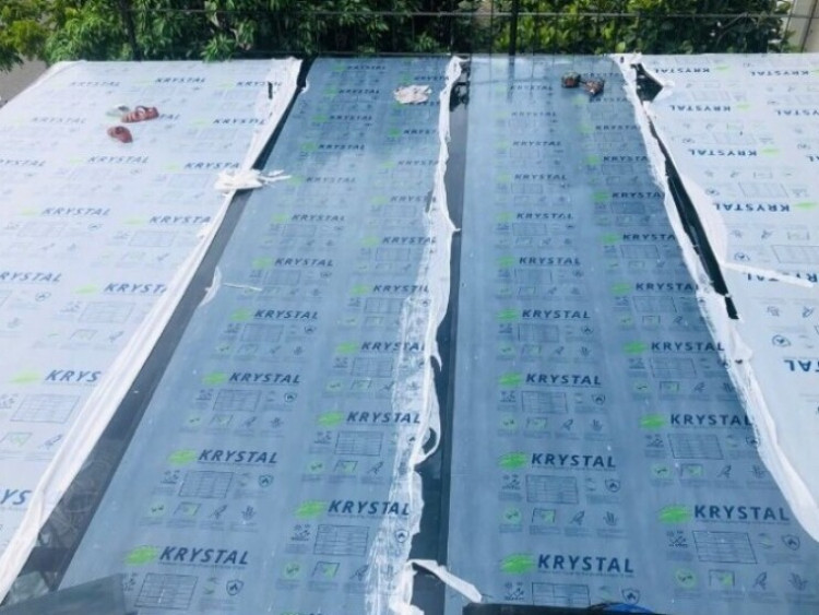 Thông tin doanh nghiệp - Cơn sốt giá vật liệu xây dựng: Bí quyết cắt giảm 25% chi phí nhờ hệ mái Polycarbonate