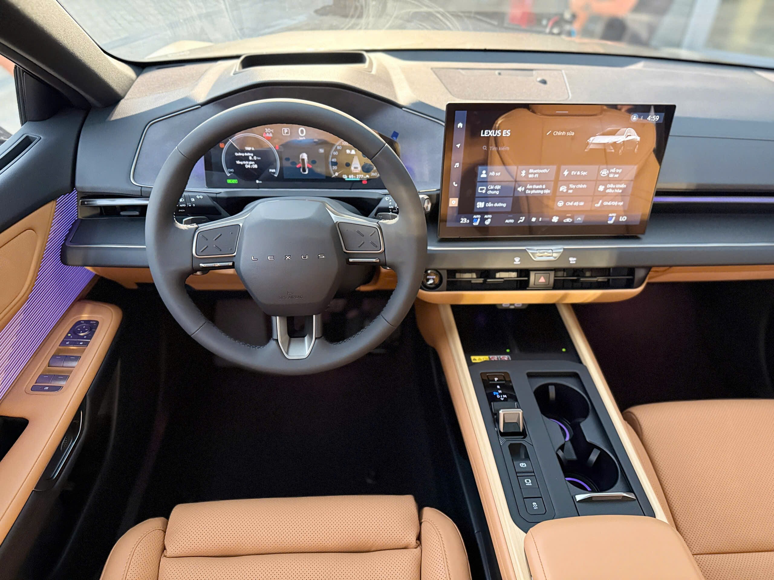Lexus giới thiệu bộ đôi ES Hybrid và thuần điện thế hệ mới - 9