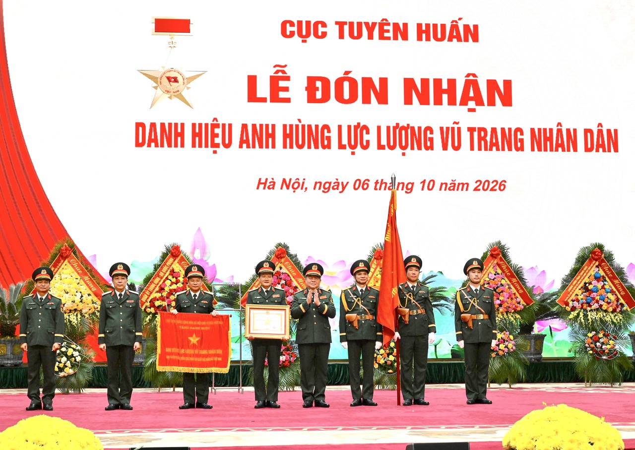 Cục Tuyên huấn đón nhận danh hiệu Anh hùng Lực lượng vũ trang nhân dân: Mạch nguồn truyền thống và ngọn lửa tri ân - 1