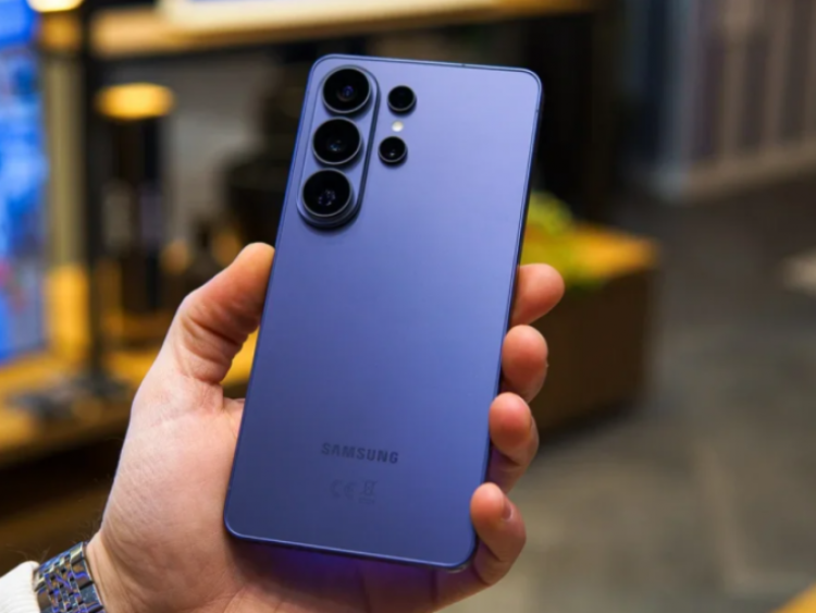 Samsung rút sản lượng smartphone vì bán ế
