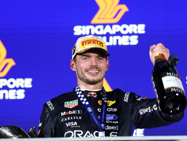 Đua xe F1, Singapore GP: Verstappen thắng chặng thứ hai liên tiếp