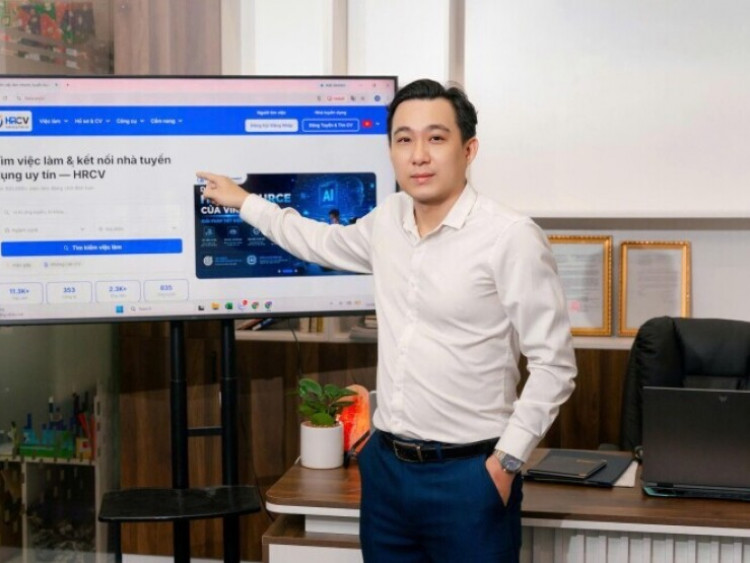 Thông tin doanh nghiệp - Founder - CEO Trương Duy Toàn và hành trình kết nối công nghệ với nhân sự tại HRCV