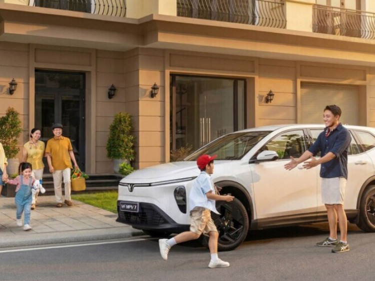 Thông tin doanh nghiệp - Chọn xe “hợp cả nhà”: Vì sao nhiều gia đình chốt xe điện VinFast?