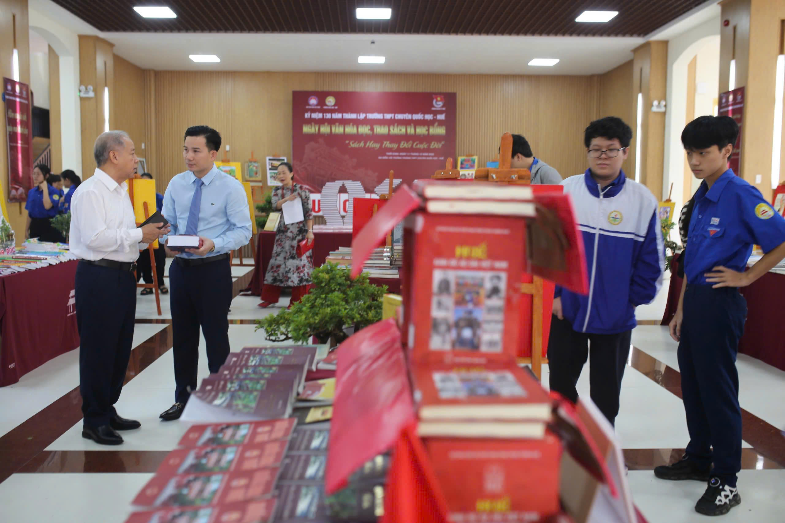 Huế: Từ không gian tri thức số dùng chung đến mục tiêu mỗi gia đình có một thư viện sách số - 1