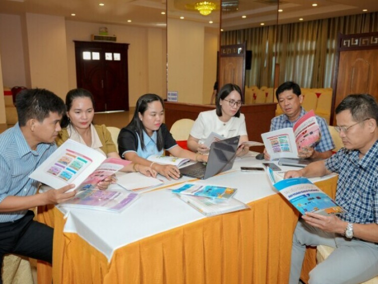 Thông tin doanh nghiệp - Honda Việt Nam đồng hành giáo dục an toàn giao thông trong trường học
