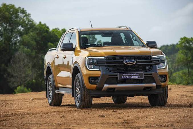 Bộ đôi xe Ford Ranger và Territory nhận giảm 100% lệ phí trước bạ - 1