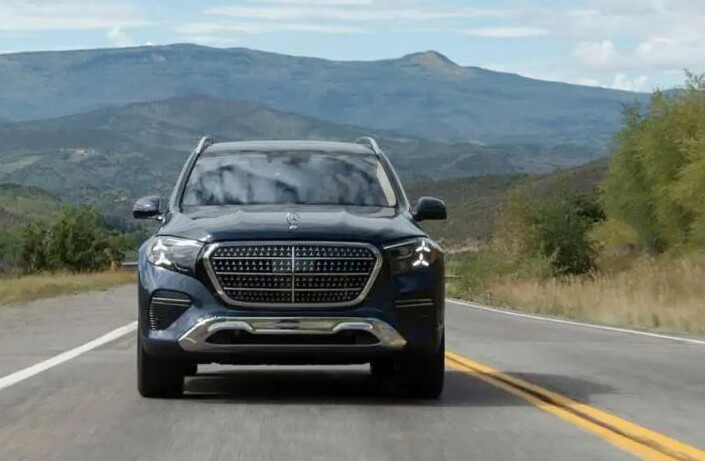 Mercedes-Benz giới thiệu dòng xe GLS bản nâng cấp mới - 1