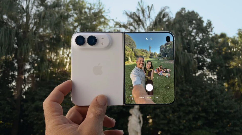 Apple đang ủ mưu lớn cho iPhone Duo - 1