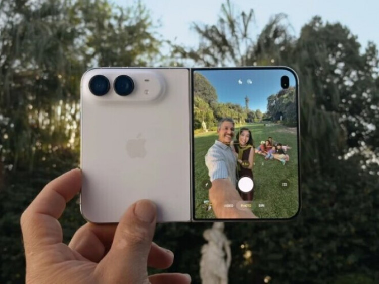 Apple đang ủ mưu lớn cho iPhone Duo